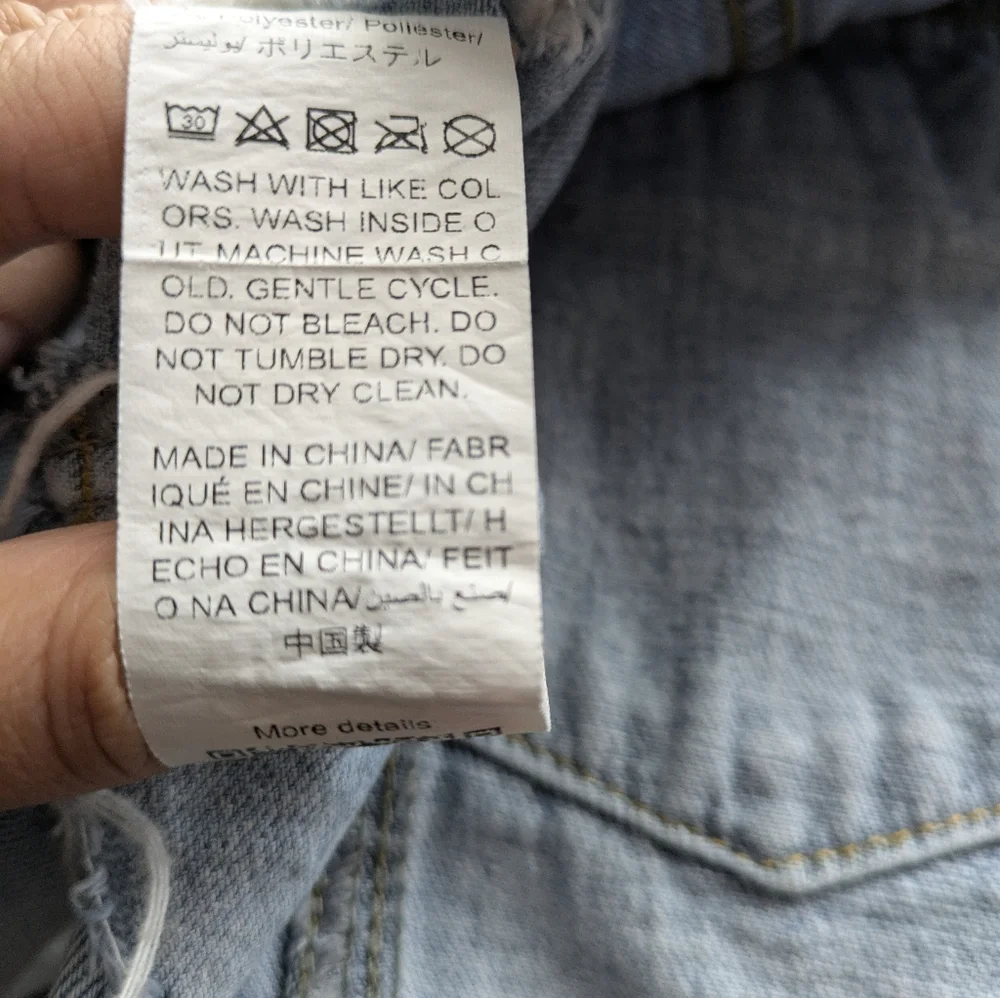 Maternity Light Blue Distressed Cropped‎ Denim Jacket - Picture 5 of 5